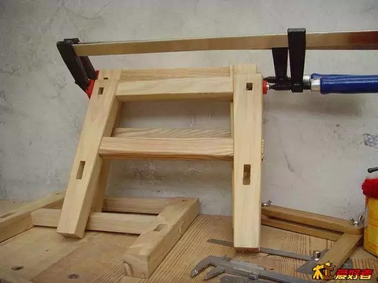 坐着轮椅入了坑——《轮椅上的木匠》