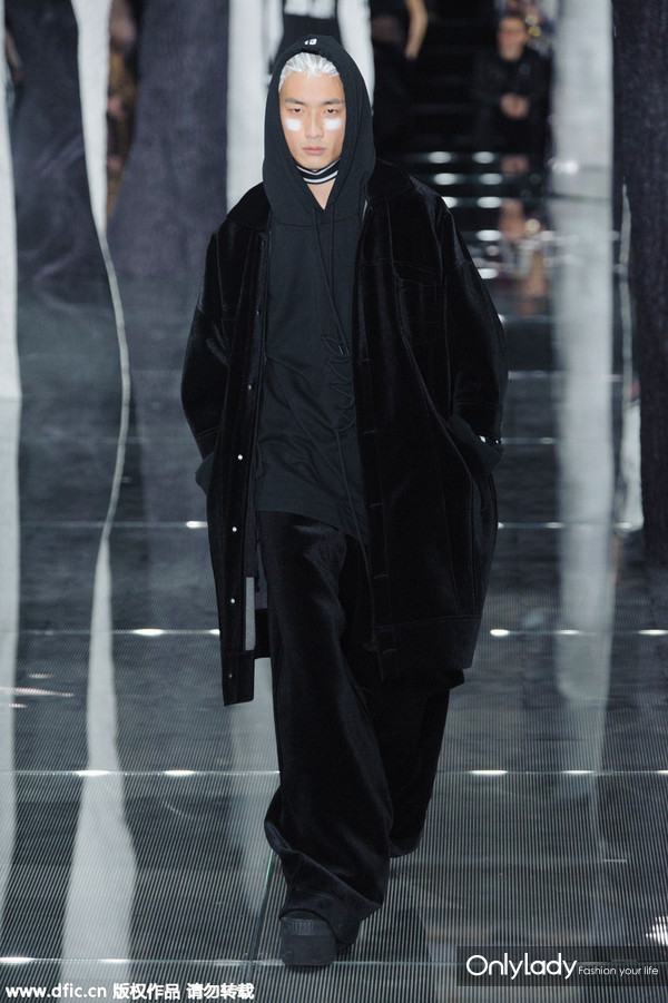 蕾哈娜上综艺节目,蕾哈娜爆单