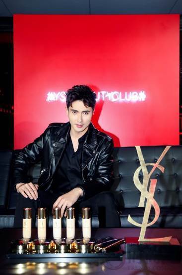 亚洲首场YSLBEAUTYCLUB登陆上海——YSL圣罗兰美妆酷炫开启游轮快闪店