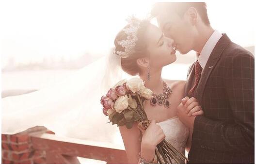 青岛婚纱摄影排名哪家好,青岛婚纱摄影工作室