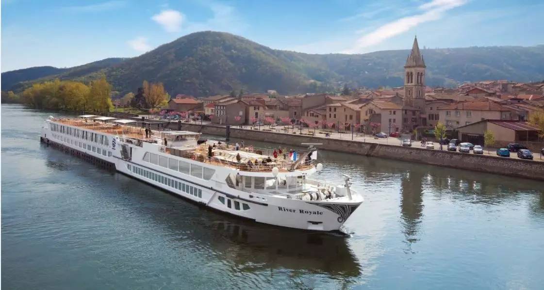 思烤部落香坊店,思考部落民航路