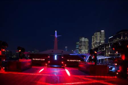 亚洲首场YSLBEAUTYCLUB登陆上海——YSL圣罗兰美妆酷炫开启游轮快闪店