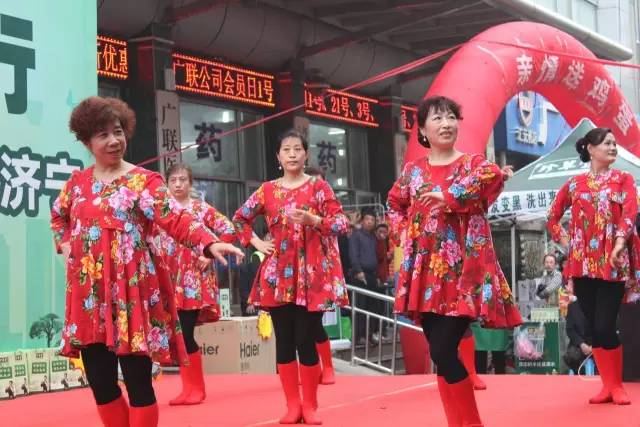 健康救护志愿者,健康志愿者在行动