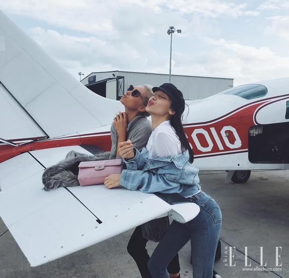 你爱在朋友圈晒包包和自拍，原来女明星也爱干这个，还更牛！