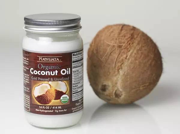 发质干枯头发硬？无需花钱去理发店，轻松在家也搞定！