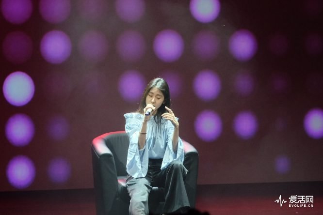 魅族魅蓝e2小窗,魅蓝e2灯怎么设置