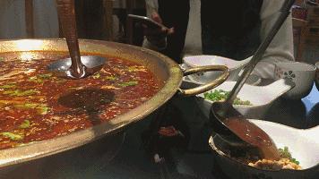 一不小心美成自拍圣地！说这是吃火锅的谁信？
