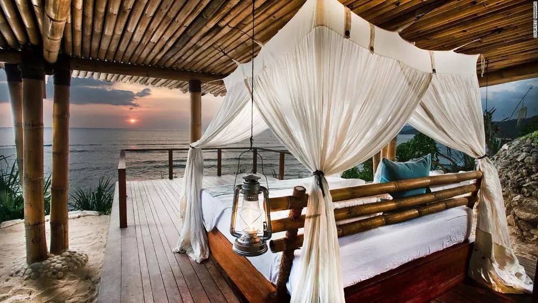 全球最美十大海岛酒店,世界最美的海岛酒店