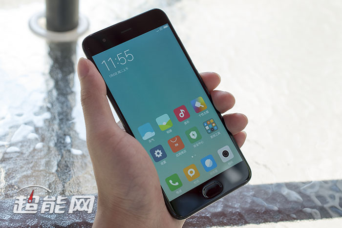小米6真机体验后评测2499元,成色完美的小米6