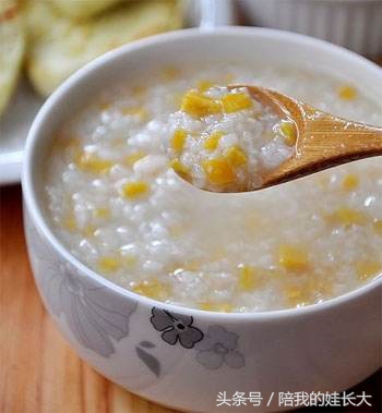 小孩咳嗽吃点东西能好点吗,孩子咳嗽吃止咳药就行吗