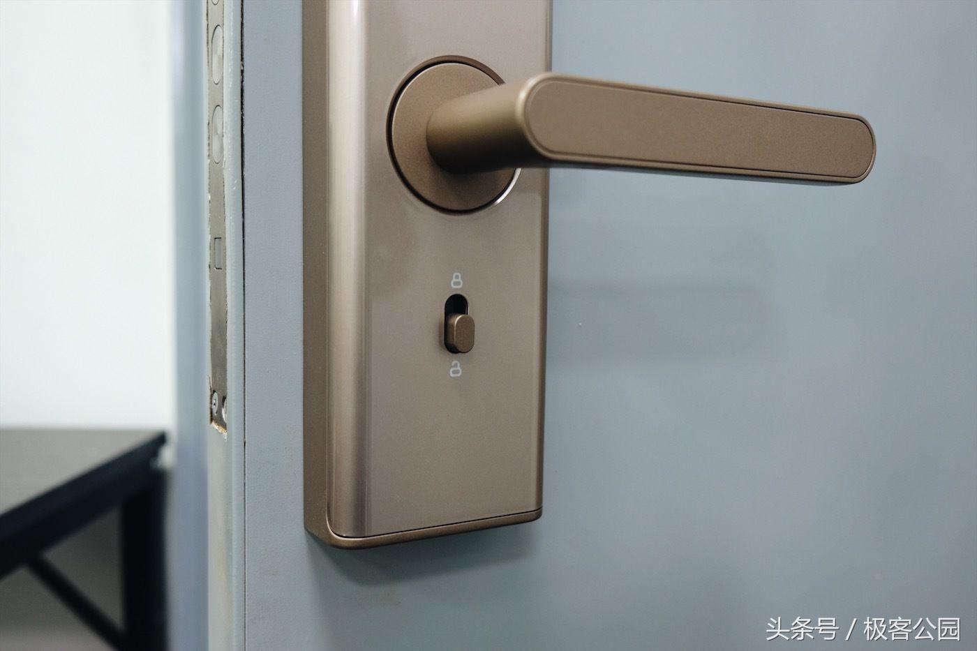 装上这把「秒开」的门锁，感觉记性不好的我得到了拯救