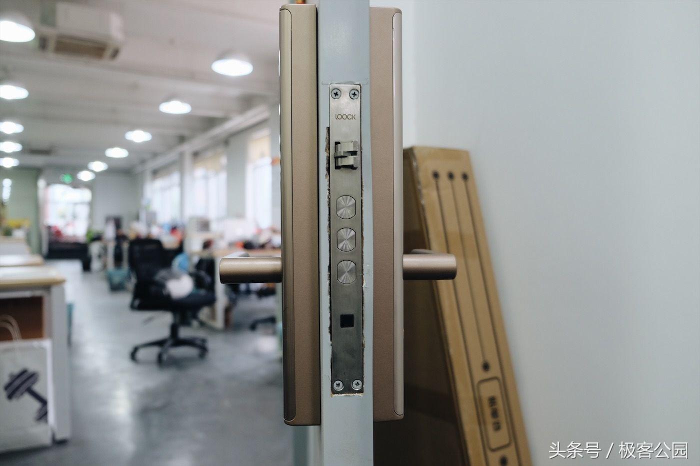 装上这把「秒开」的门锁，感觉记性不好的我得到了拯救