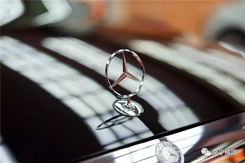 奔驰e300l新车贴膜,奔驰e300l贴太阳膜关注什么