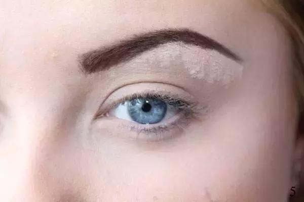 明明是同款粉底液,明星同款粉底液怎么样