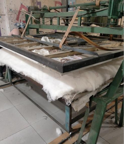 实录：*疆新**特产之一，一床棉花被的加工过程