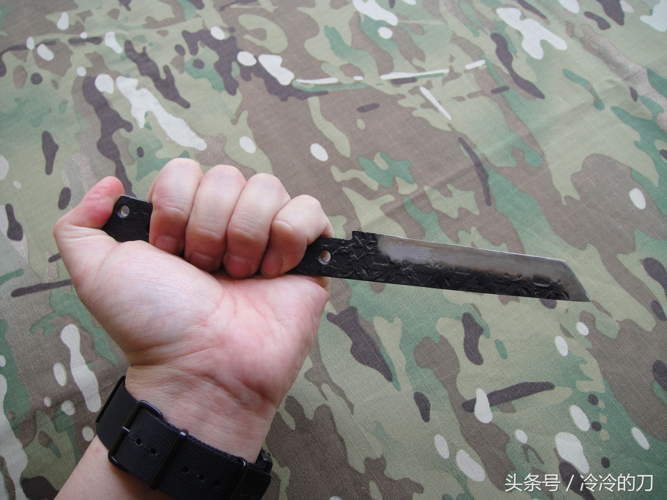 日本人用纸做小刀,日本人小刀