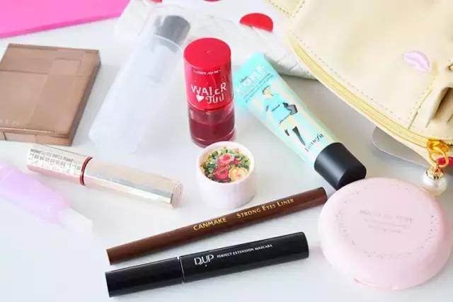 你过得好不好，翻翻你的化妆包就能知道