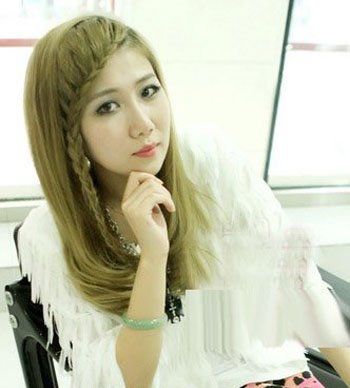 造型烫发型扎法,到肩膀的烫发怎么梳好看