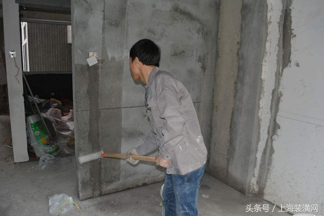 新房装修墙面空鼓开裂为什么,新房墙面开裂开发商怎么解决