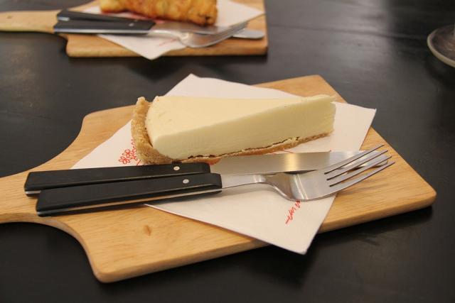 奶油芝士黄油奶酪区别,奶油奶酪和黄油芝士区别