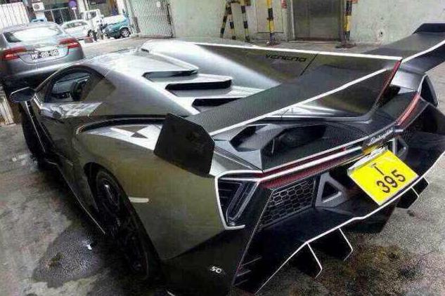 全球仅有三辆的毒药兰博基尼,全球仅一台的兰博基尼毒药