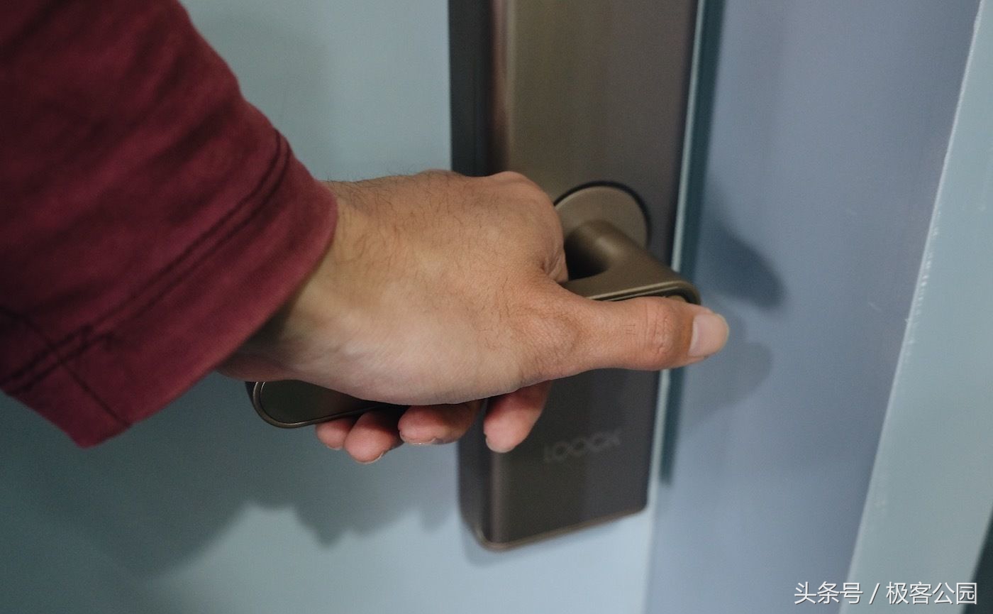 装上这把「秒开」的门锁，感觉记性不好的我得到了拯救