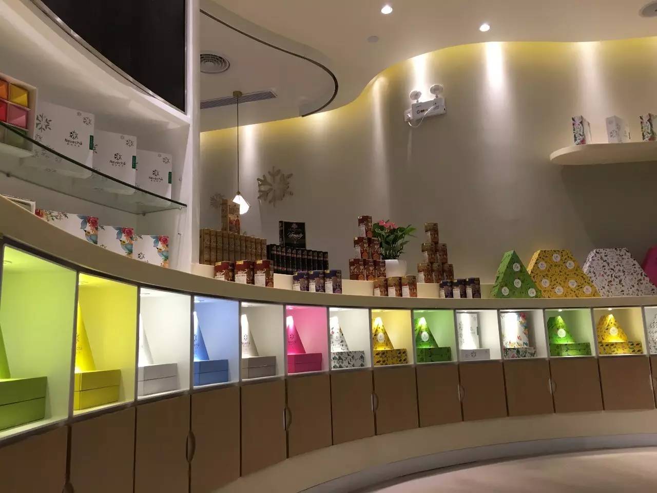 西林原创丨中茶·雪宜茶声品牌包装全案设计