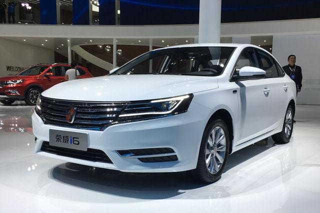 荣威i6耗油打碎吉尼斯纪录,荣威i6加满油能跑多少公里