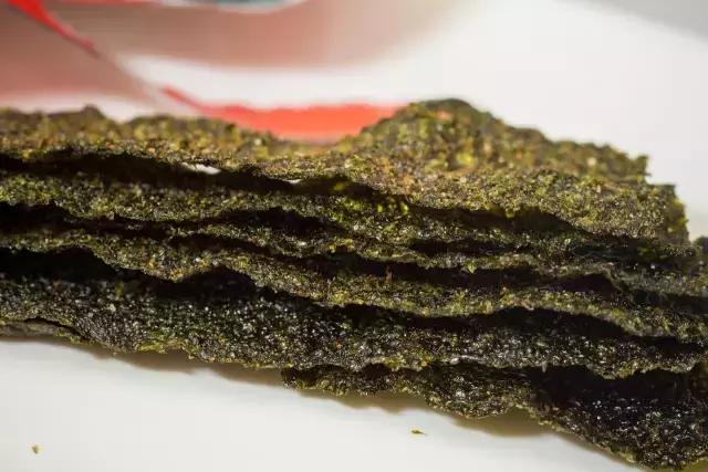 十款全球公认的爆款零食,40款零食测评胖了10斤的含泪推荐