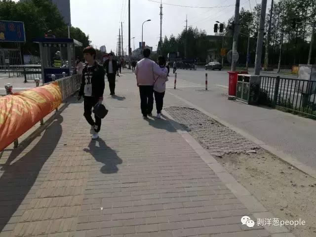 苹果代工厂工程师,苹果代加工厂上班