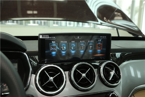 璇曢┚閲庨┈鐢靛姩,璇曢┚閲庨┈姹借溅涓冨骇