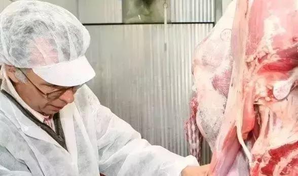 多地现“臭脚盐”惹人担忧！看世界各国如何应对“舌尖上的威胁”