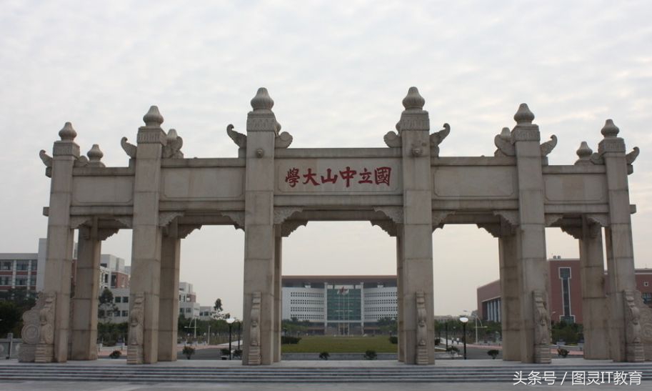 国内“环境最好”10所大学，清华第7，没有北大！