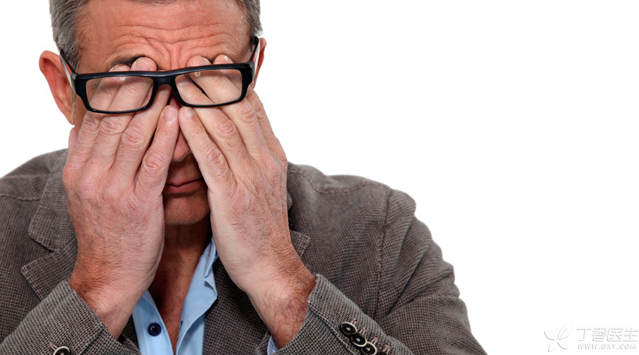 突然眼前一黑这是怎么回事,眼前突然一黑是什么情况