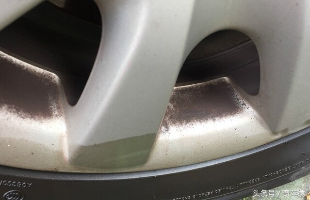 轮毂清洗妙招,如何清除轮毂污垢