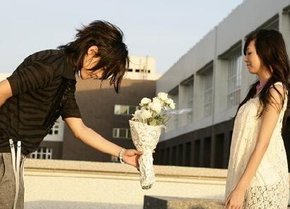 女生不理我该怎么办,女生不理我了怎么办