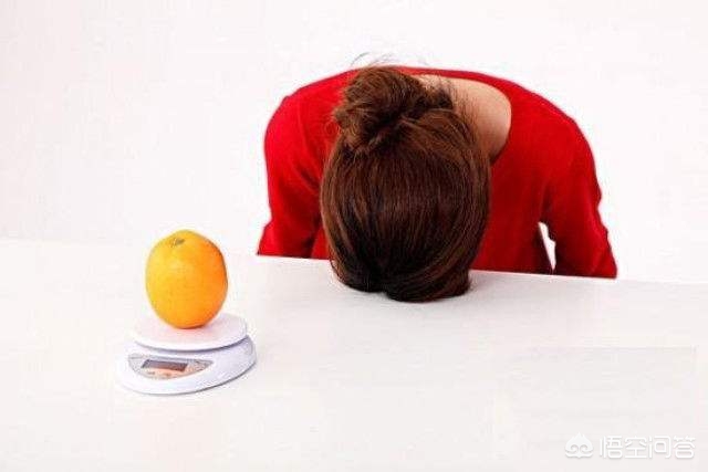 黄瓜鸡蛋一周瘦十斤真的假的,一日三餐黄瓜加鸡蛋一个月瘦多少