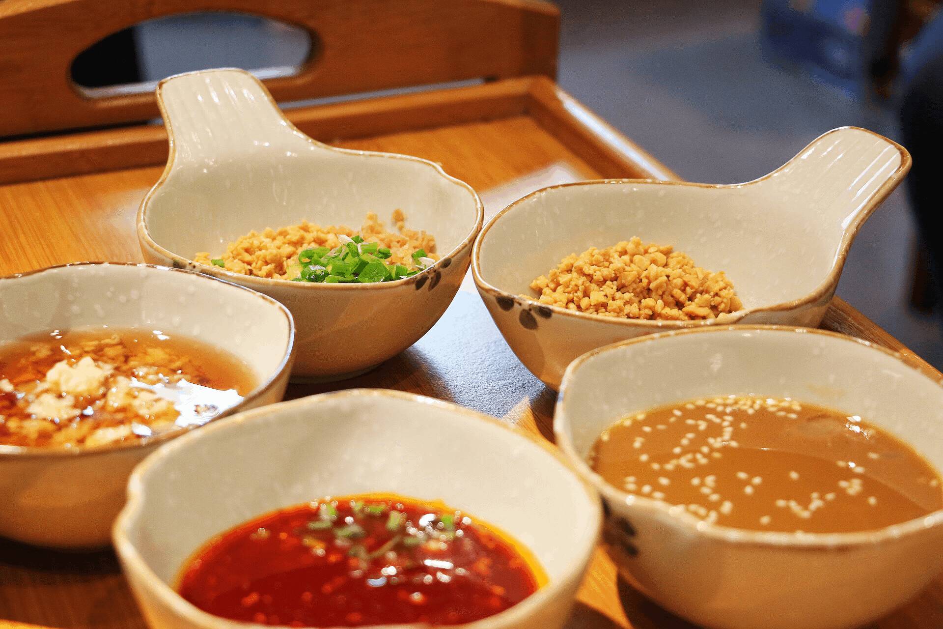 一不小心美成自拍圣地！说这是吃火锅的谁信？