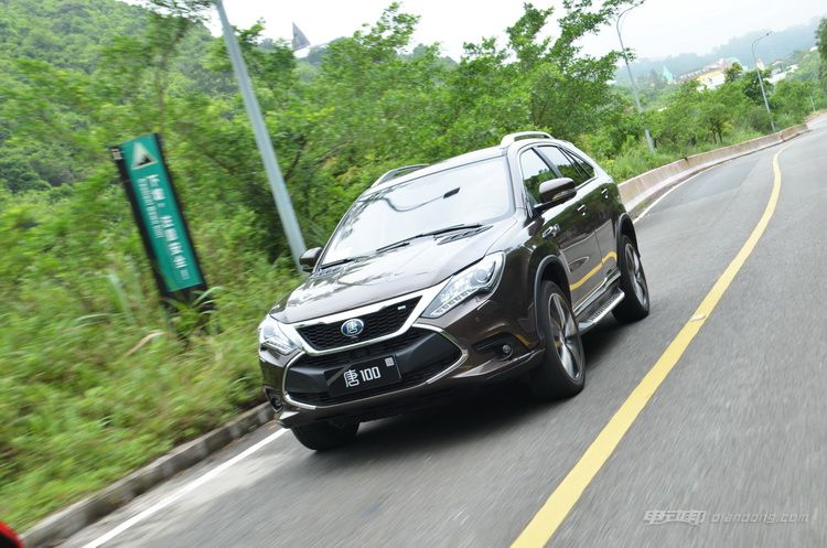 唐100加速测试,比亚迪唐100跑高速