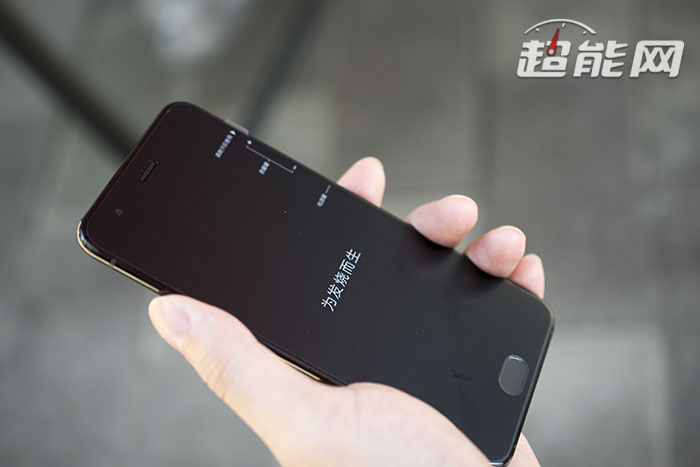 小米6真机体验后评测2499元,成色完美的小米6