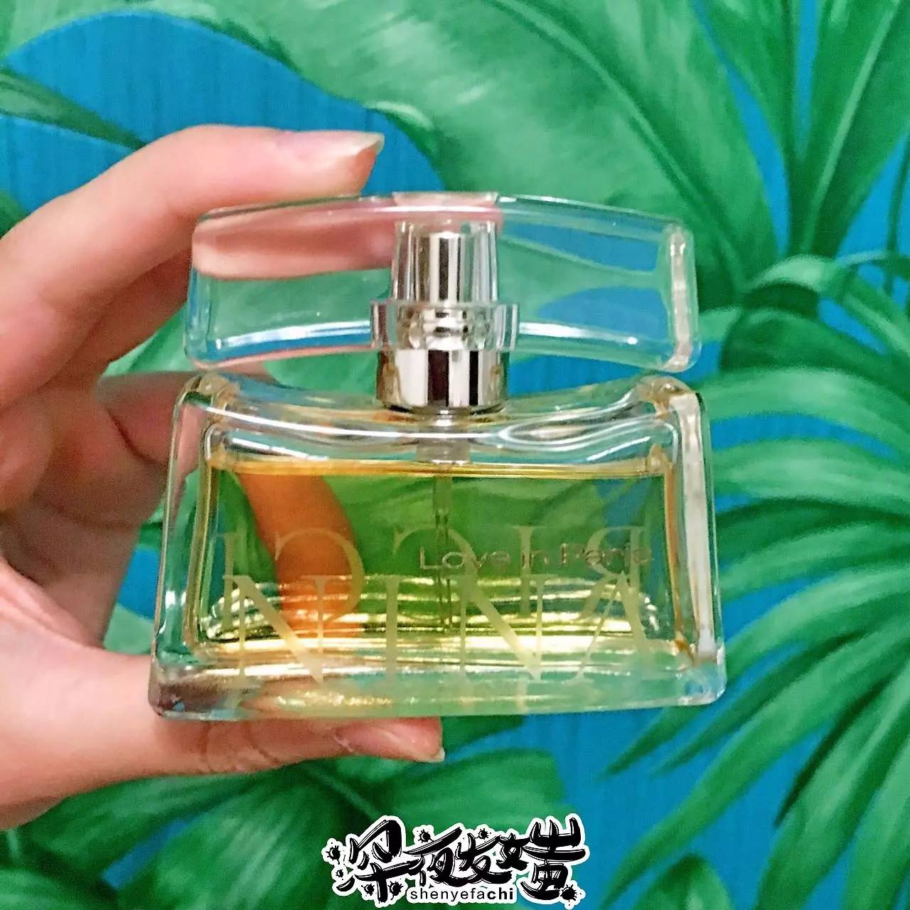 为什么买的香水味道一样的,大家买香水都是买大牌吗