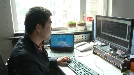 致敬环保卫士,致敬蓝天守卫者的语句