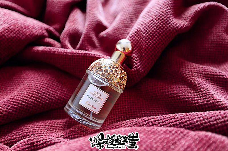 为什么买的香水味道一样的,大家买香水都是买大牌吗