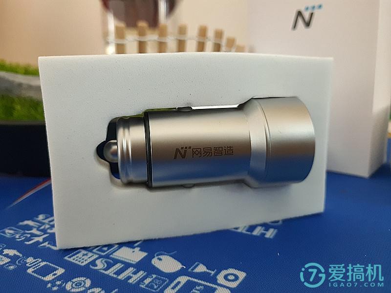 自驾车用充电器,自驾游汽车充电器