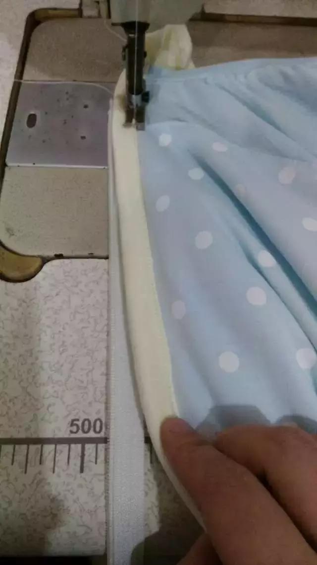 自己动手给宝宝做防踢睡袋,宝宝什么时候可以用分腿睡袋