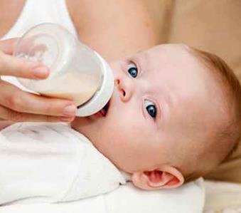 喂奶姿势不对的危害,喂奶姿势不对会影响牙齿吗