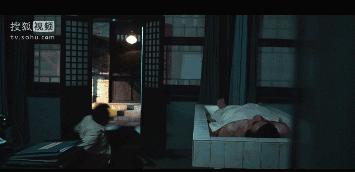 这个星二代好不容易演个男主角，却在第二集就死了，后面该怎么演