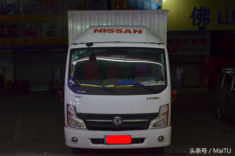 很多老司机都说货车的灯光会害死人，那是他们因为没有按套路来搞