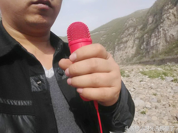 唱吧ktv音响麦克风测评,唱吧胶囊麦克风带蓝牙么