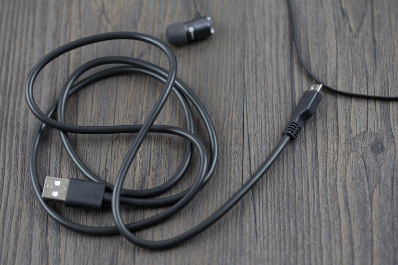 严厉工厂宣传片背景音乐,拜亚动力beatbyrd评测